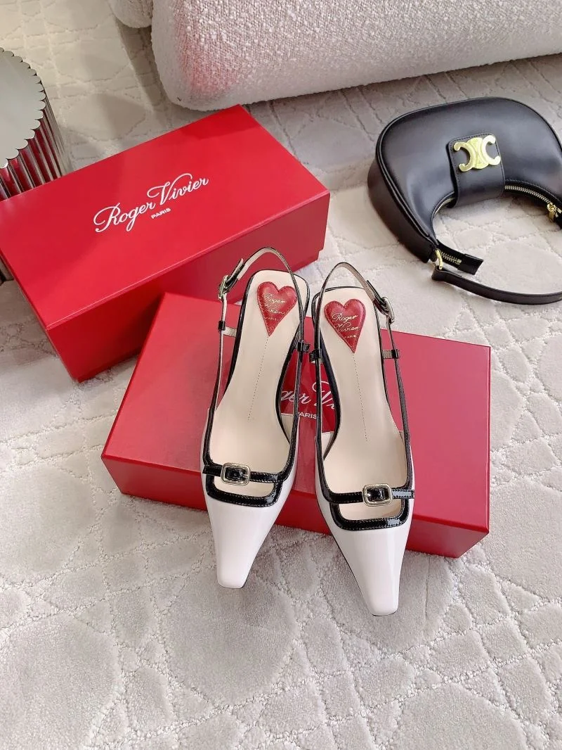Roger Vivier Sandals Soft 9094