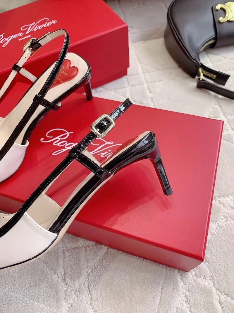 Roger Vivier Sandals Soft 9094