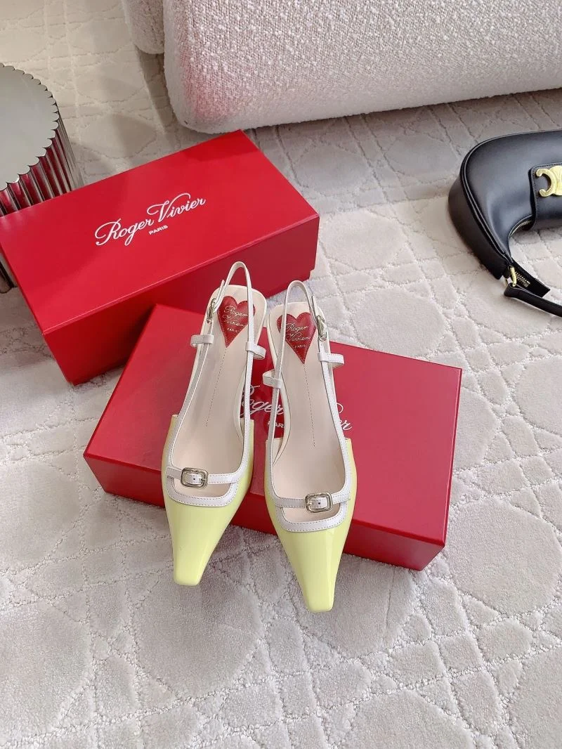 Sleek Roger Vivier Sandals 9076