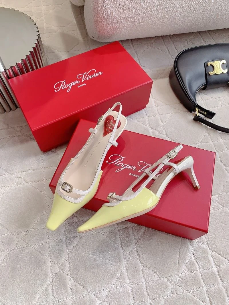 Sleek Roger Vivier Sandals 9076