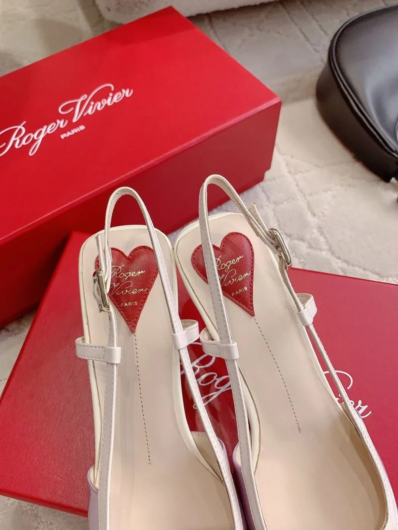 Vibrant Roger Vivier Sandals 9075