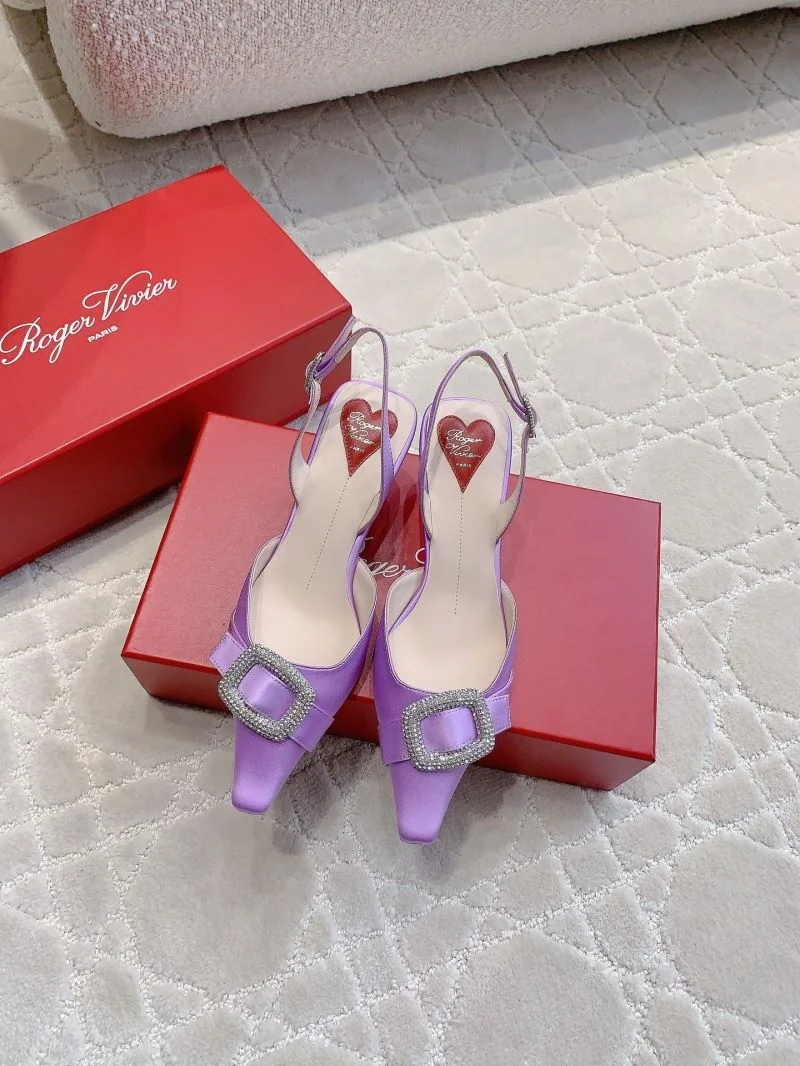 Compact Roger Vivier Sandals 9056