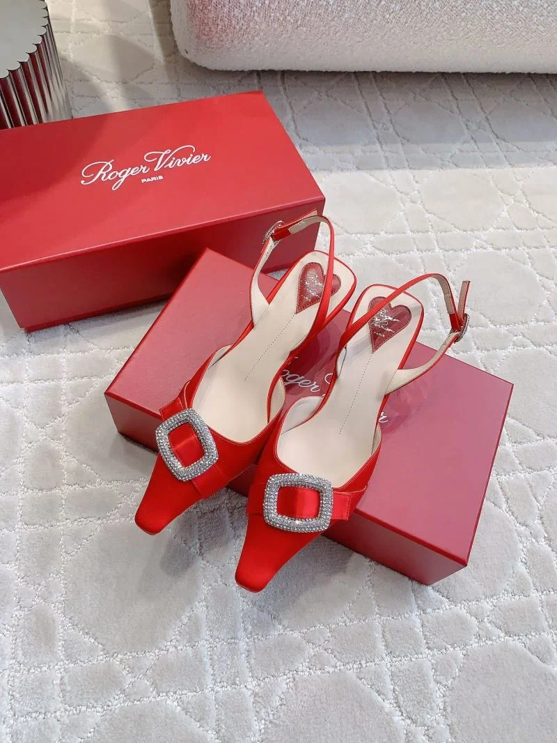 Trendy Roger Vivier Sandals 9071