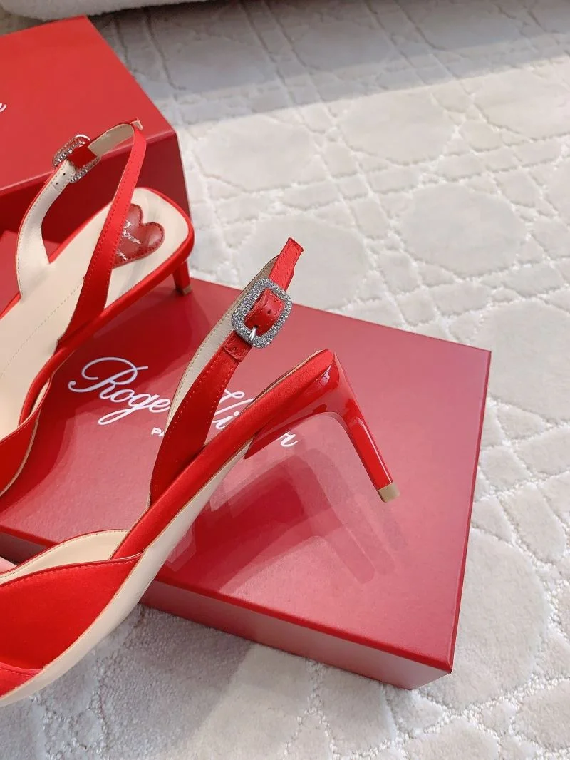 Trendy Roger Vivier Sandals 9071