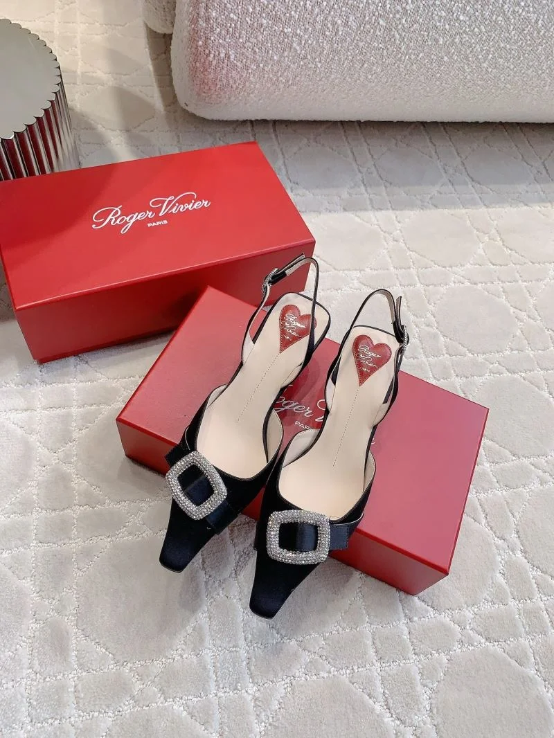 SoftTouch Roger Vivier Sandals 9114