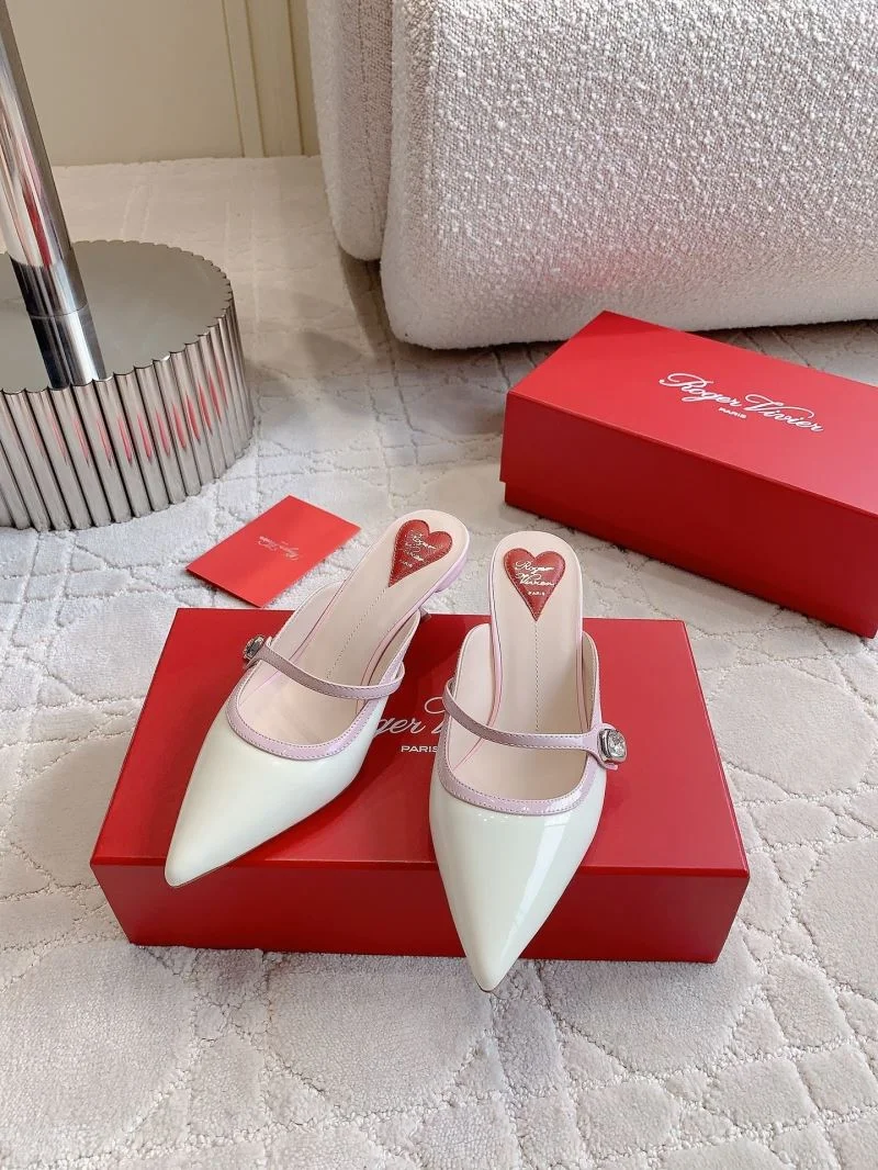 Roger Vivier Sandals Compact 9064