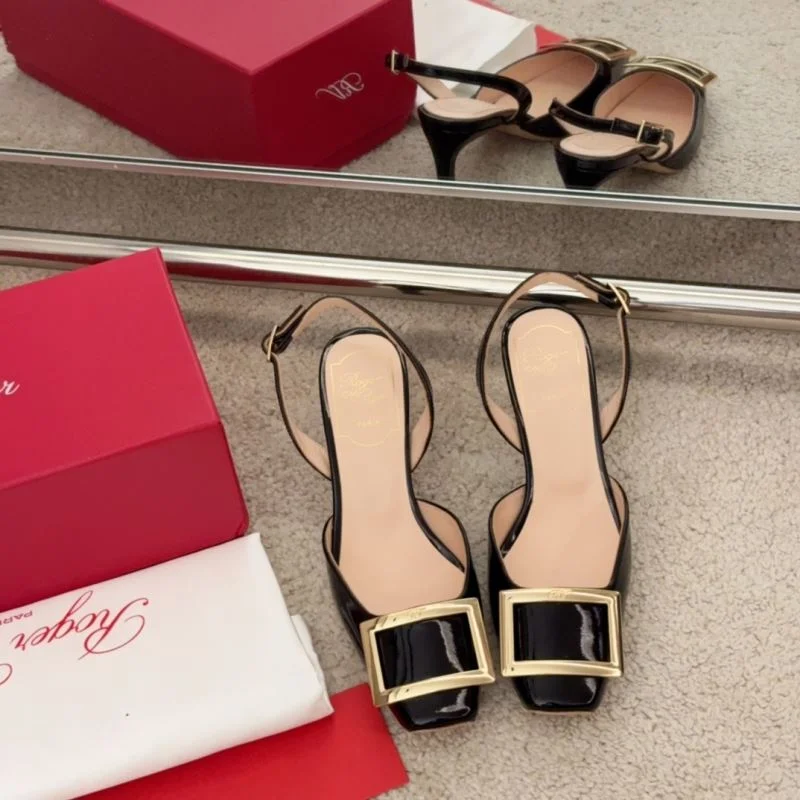 Roger Vivier Sandals Snug 9065