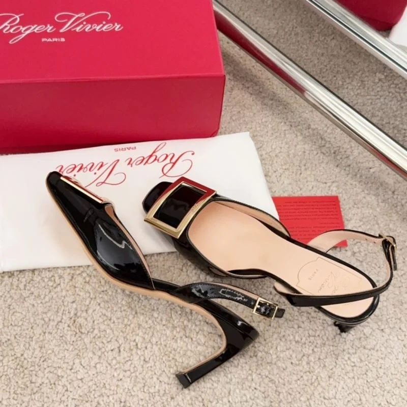 Roger Vivier Sandals Snug 9065
