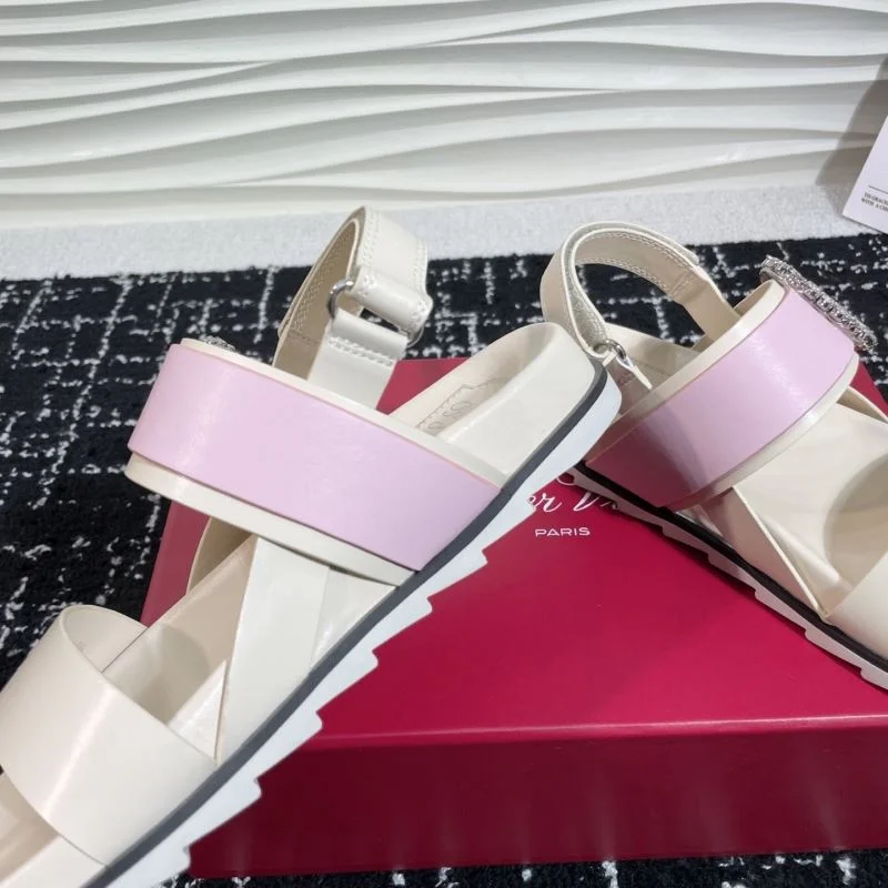 NewStyle Roger Vivier Sandals 9045