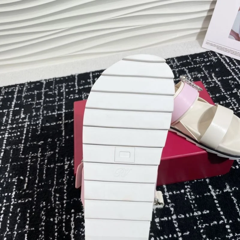 NewStyle Roger Vivier Sandals 9045