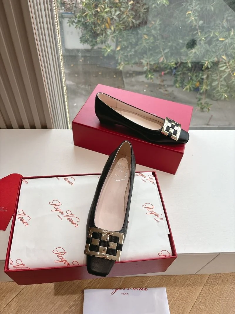 Elegant Roger Vivier Sandals 9021