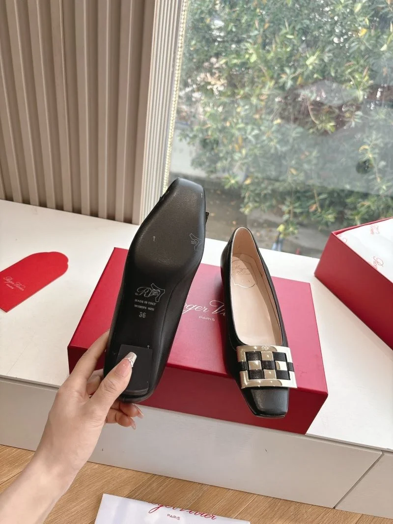 Elegant Roger Vivier Sandals 9021