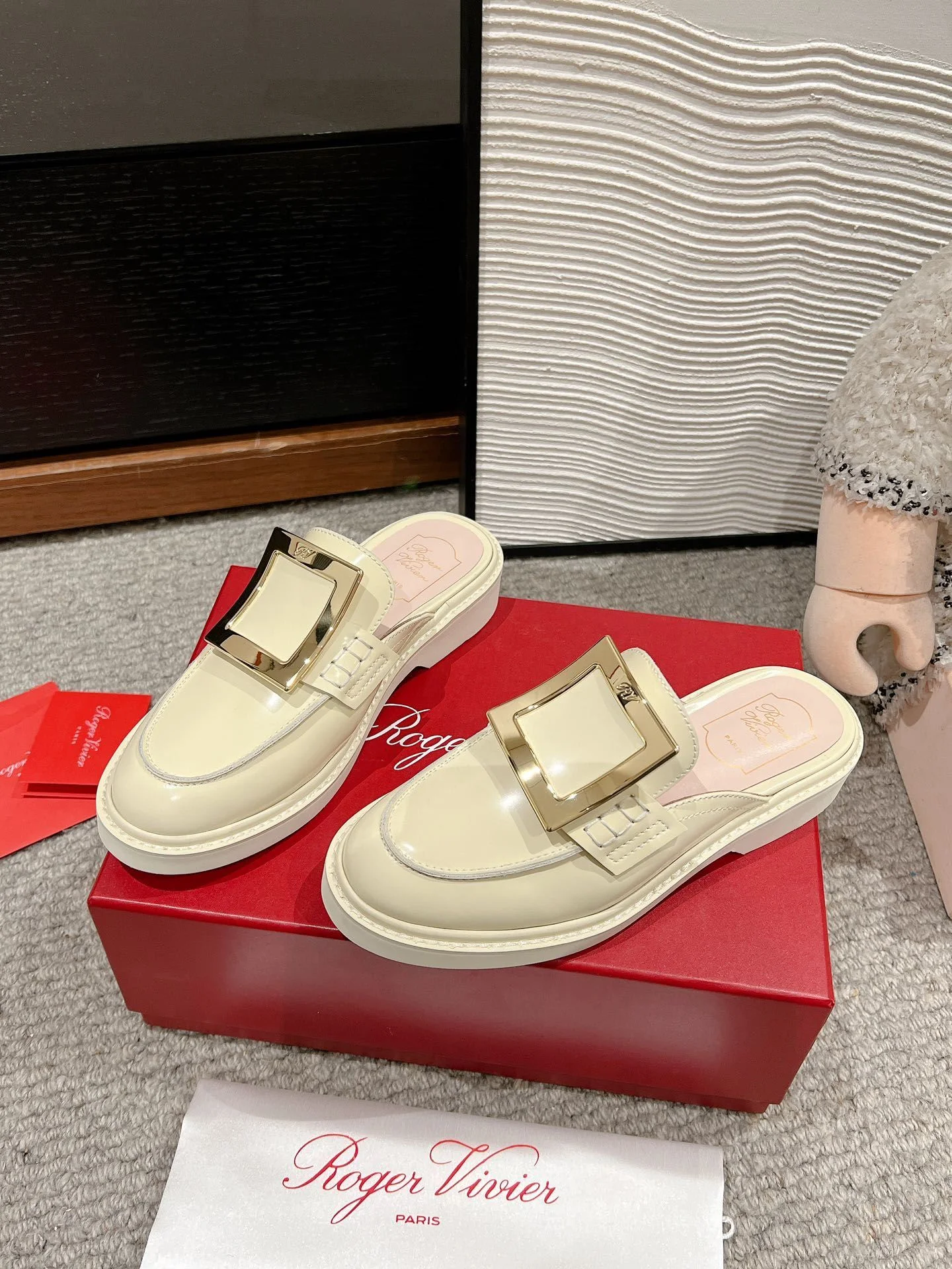 ZeroBulk Roger Vivier Sandals 5866