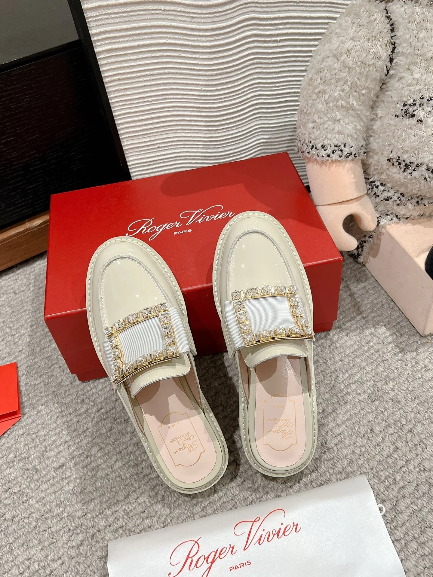 TravelReady Roger Vivier Sandals 5848