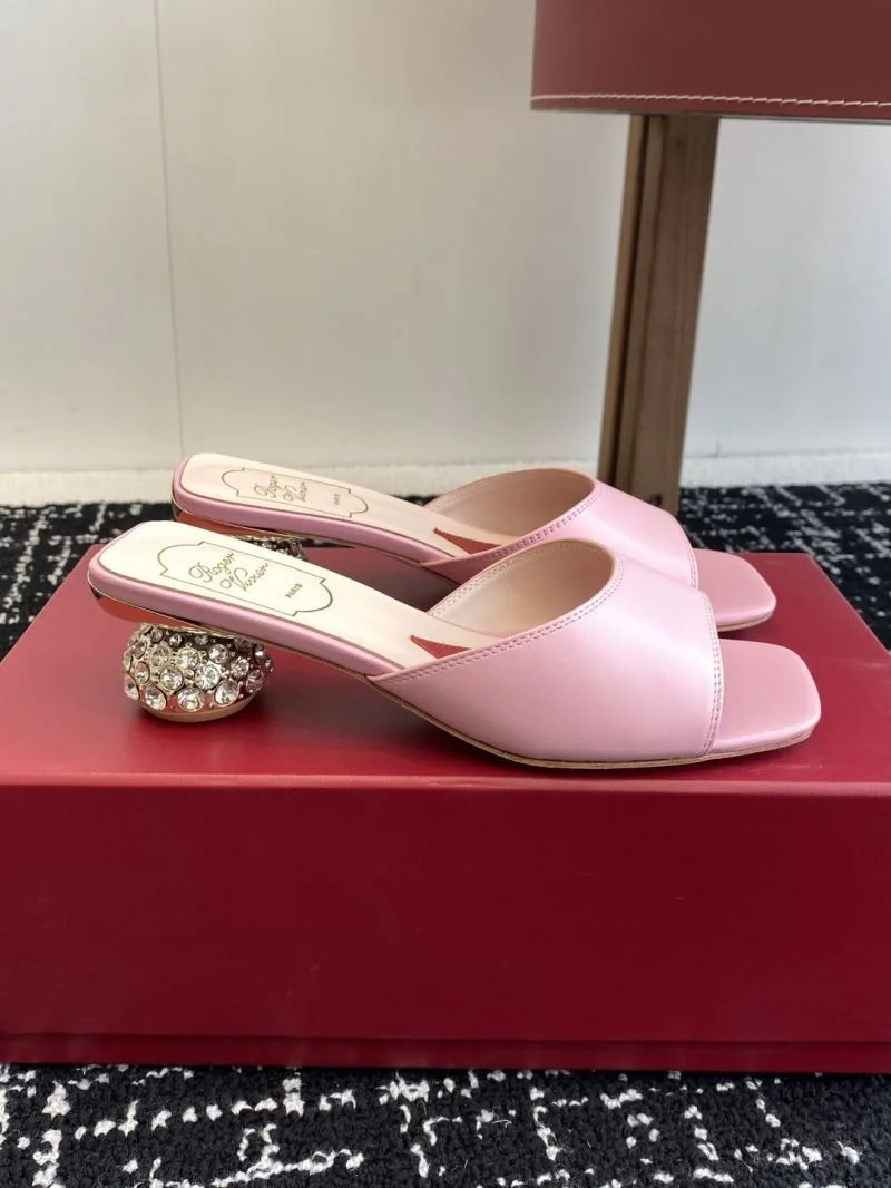 Elegant Roger Vivier Sandals 5839