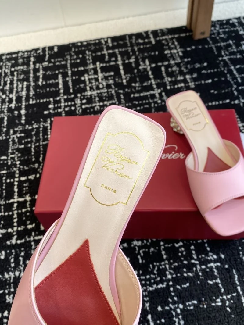 Elegant Roger Vivier Sandals 5839