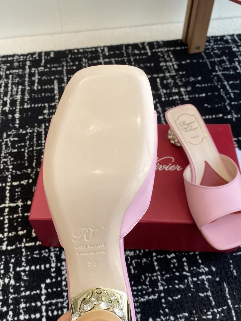Elegant Roger Vivier Sandals 5839