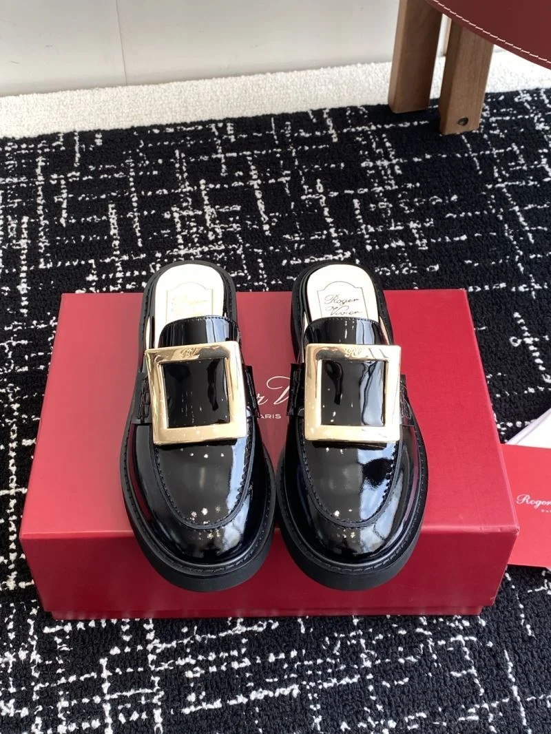 Roger Vivier Sandals Lightweight 5838