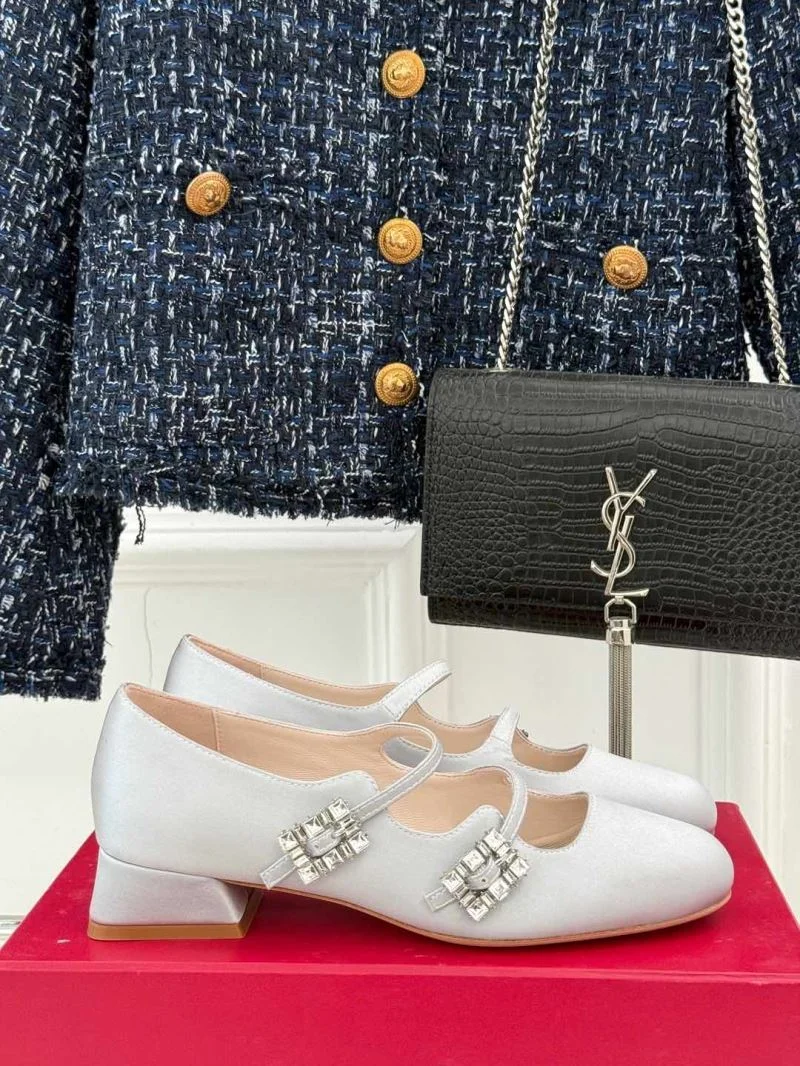 SmoothTexture Roger Vivier Shoes 7310