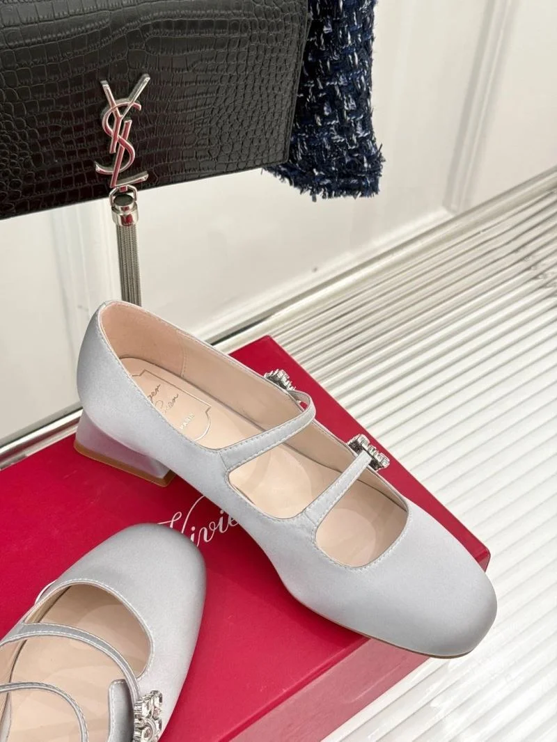 SmoothTexture Roger Vivier Shoes 7310