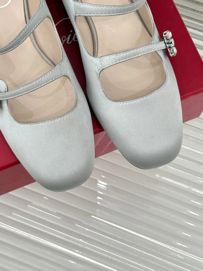 SmoothTexture Roger Vivier Shoes 7310