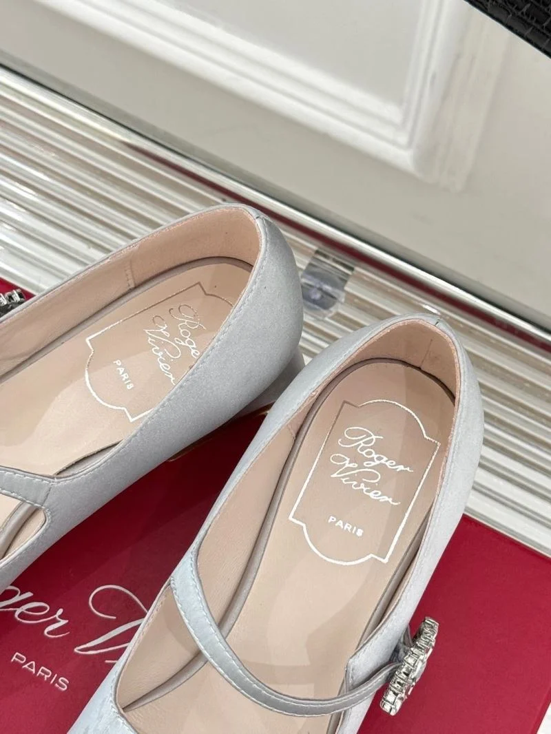 SmoothTexture Roger Vivier Shoes 7310