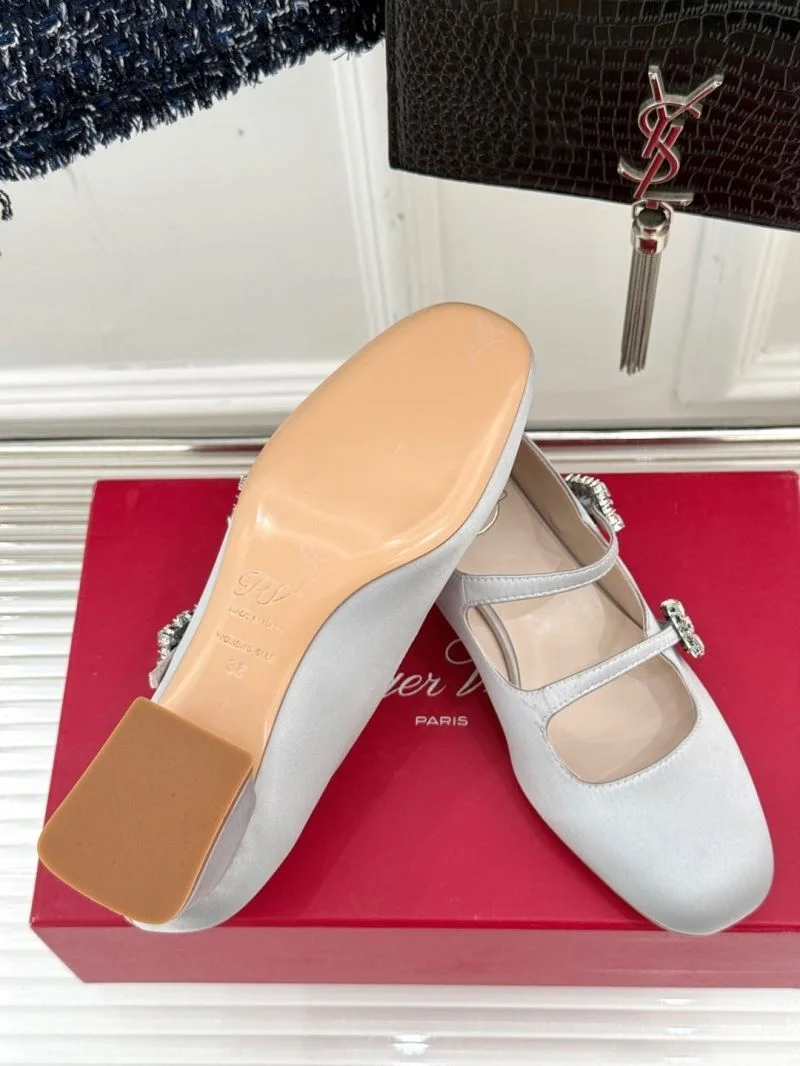 SmoothTexture Roger Vivier Shoes 7310