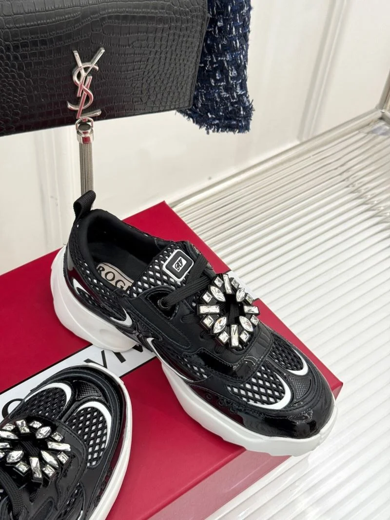 Efficient Roger Vivier Shoes 7385