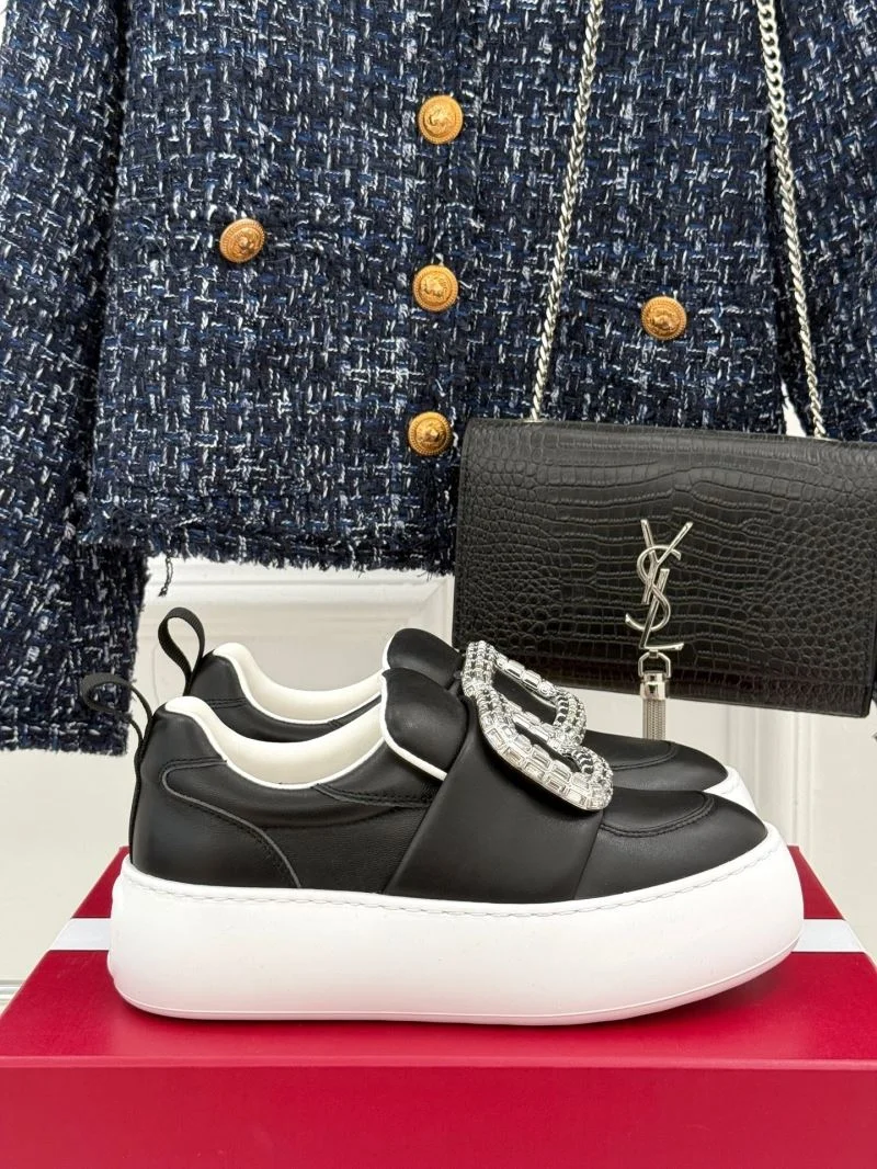 Bold Roger Vivier Shoes 7301