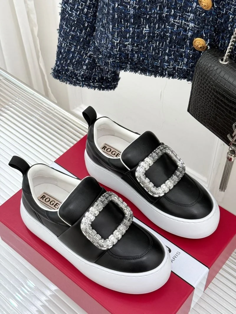 Bold Roger Vivier Shoes 7301