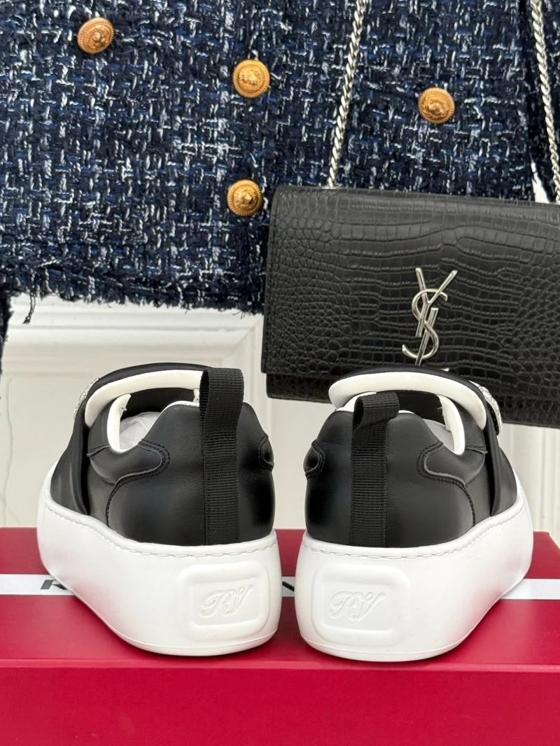 Bold Roger Vivier Shoes 7301
