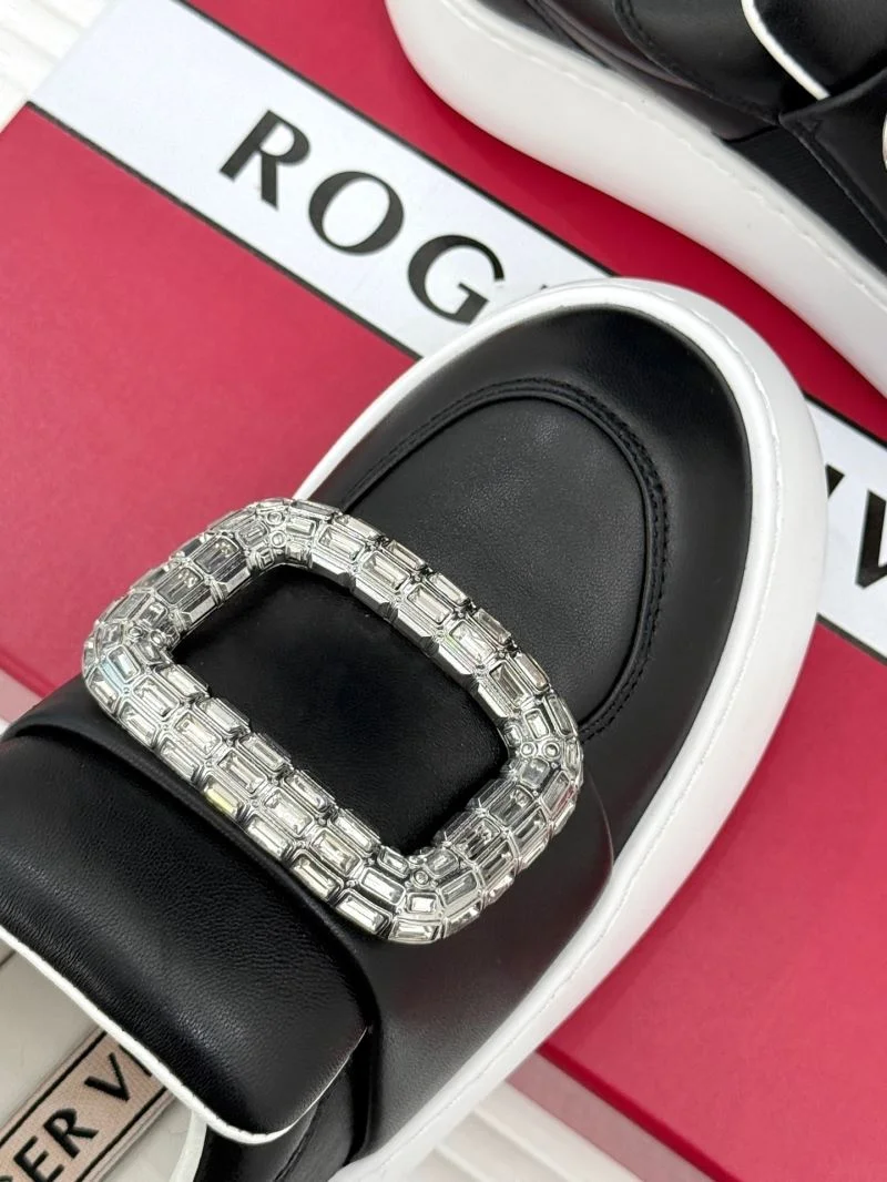 Bold Roger Vivier Shoes 7301