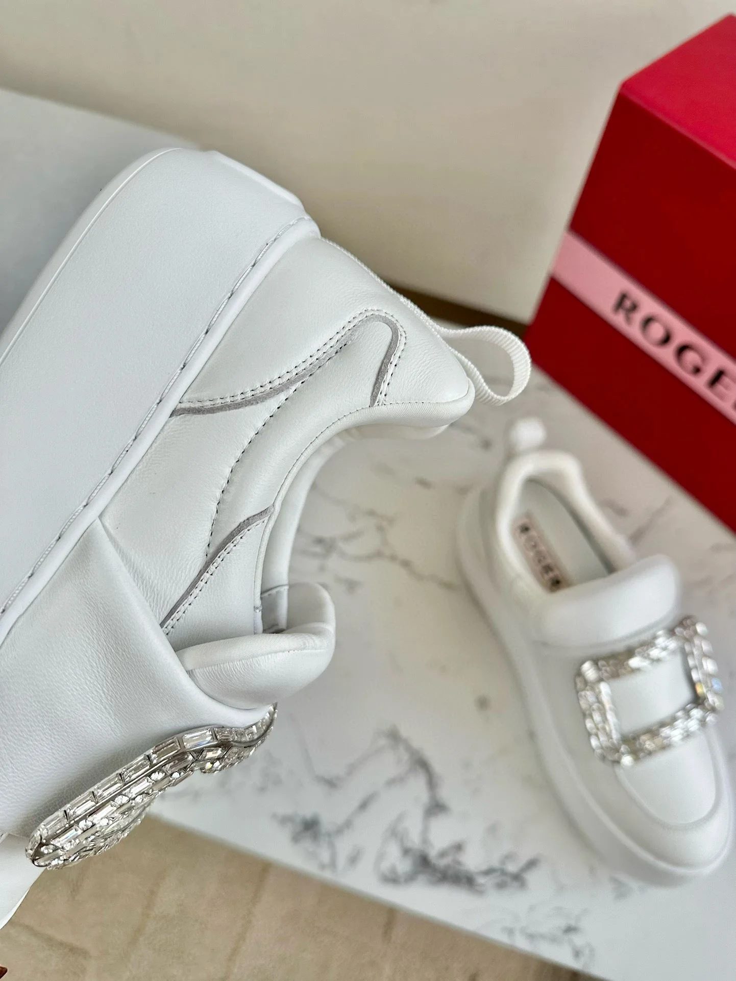 Popular Roger Vivier Shoes 7302