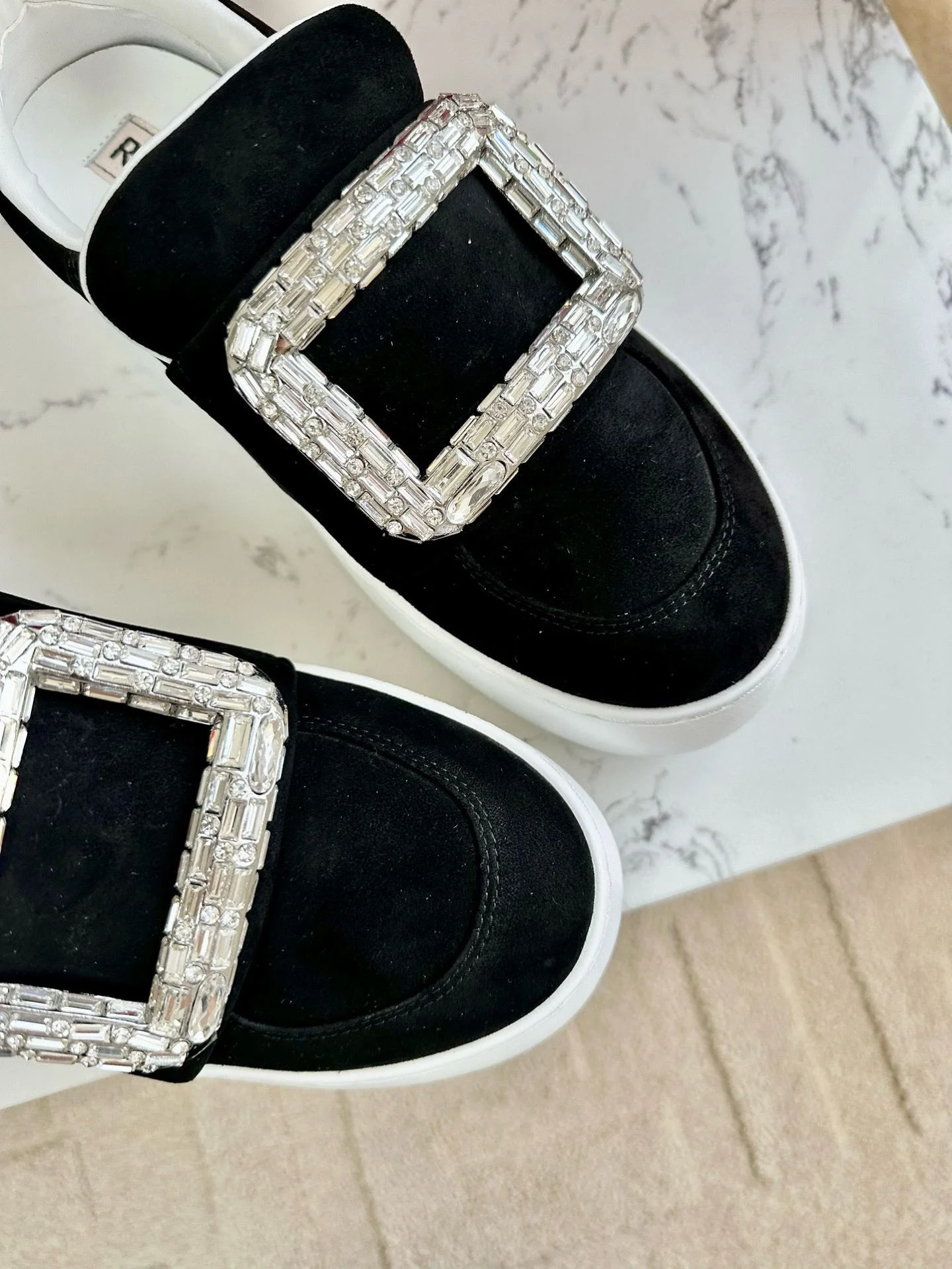 Trendy Roger Vivier Shoes 7325