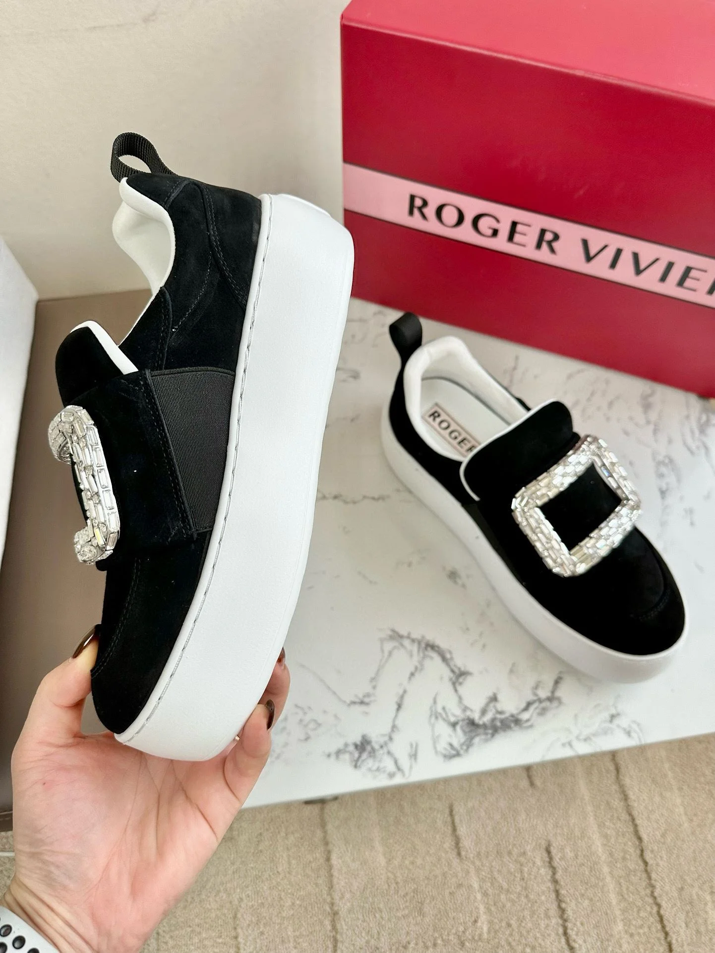Trendy Roger Vivier Shoes 7325