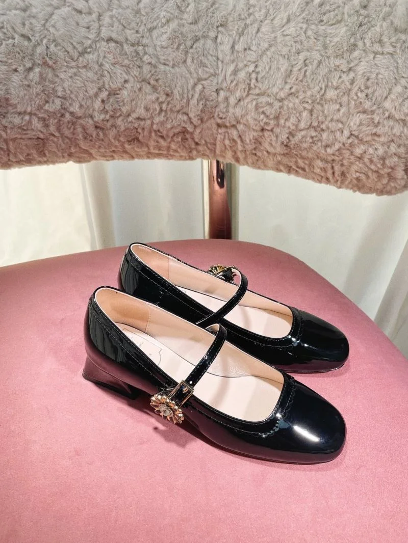 Trendy Roger Vivier Shoes 11427
