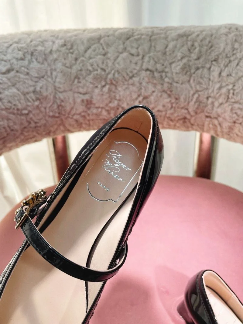 Trendy Roger Vivier Shoes 11427