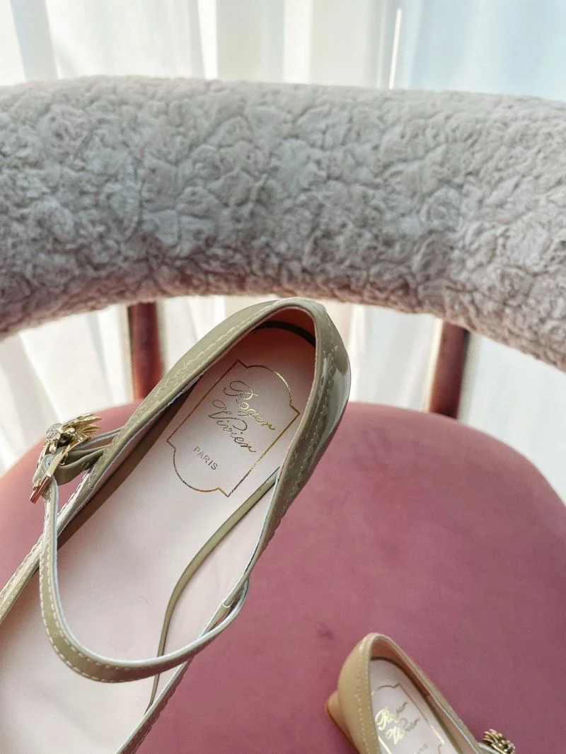 Roger Vivier Shoes Durable 11429