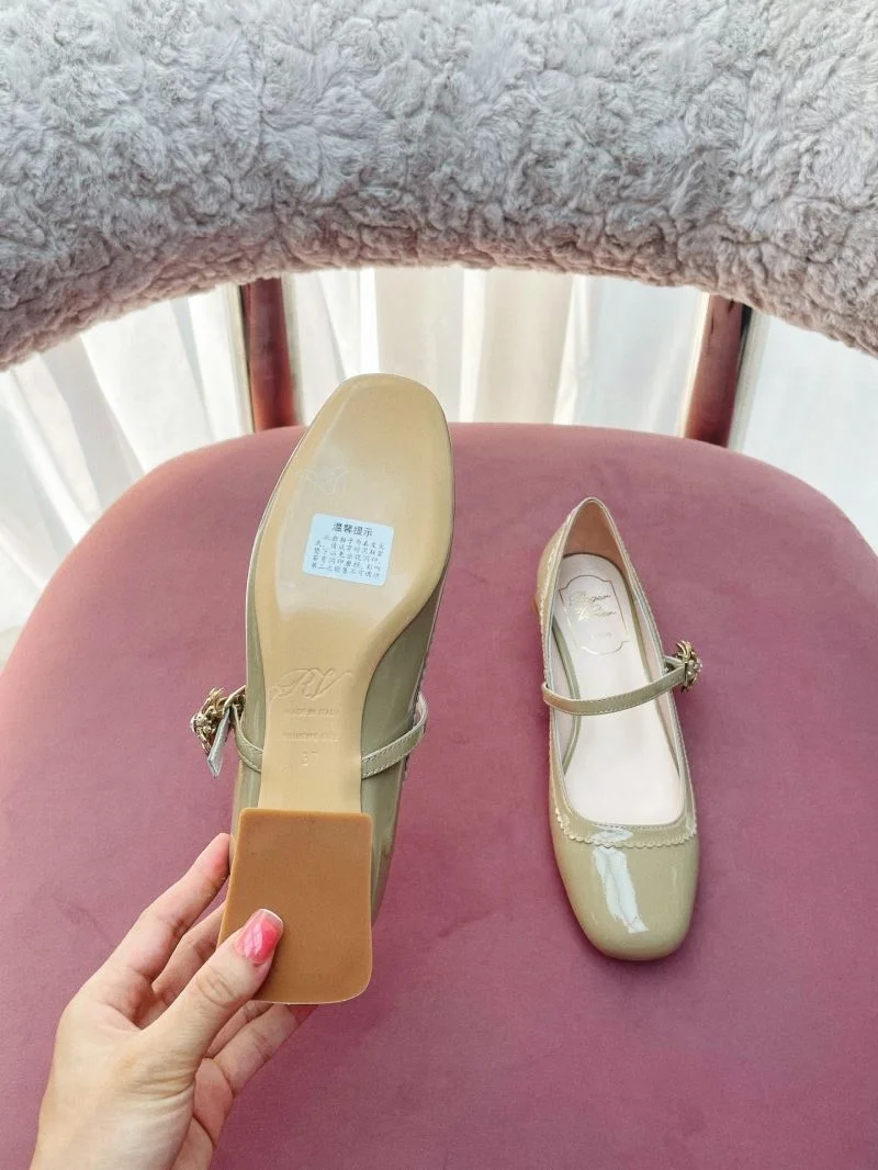 Roger Vivier Shoes Durable 11429