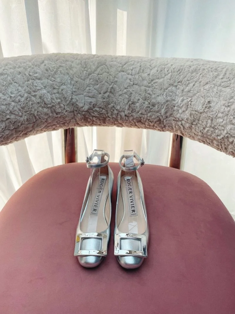 Roger Vivier Shoes Durable 11430