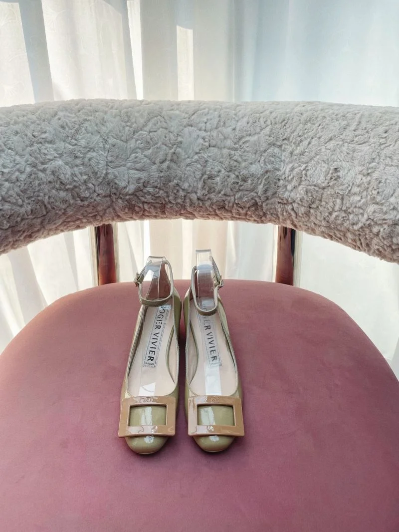 Roger Vivier Shoes Comfortable 11426
