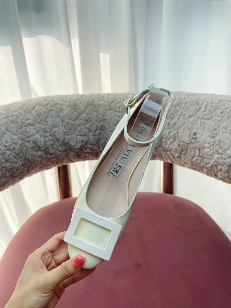 Roger Vivier Shoes Classic 11499