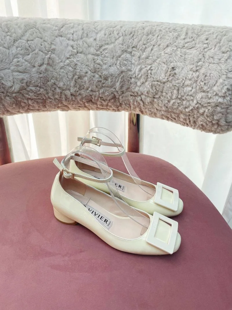Roger Vivier Shoes Vibrant 11423