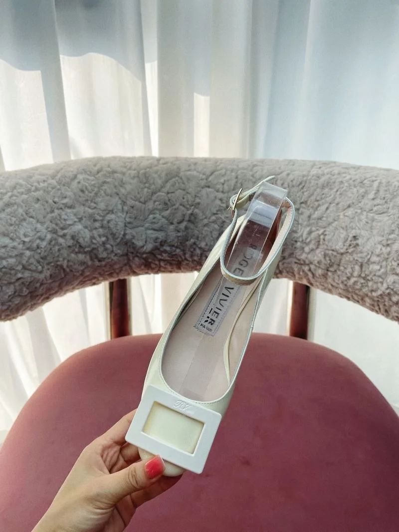 Roger Vivier Shoes Vibrant 11423