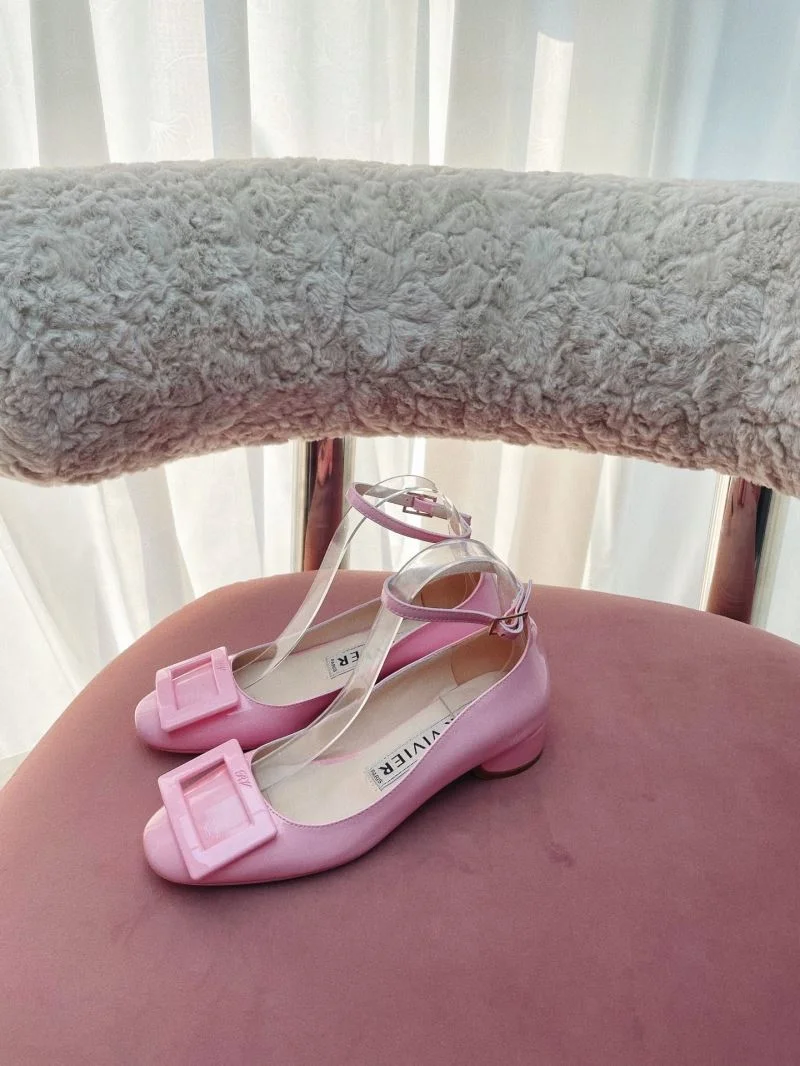 UrbanStyle Roger Vivier Shoes 11492