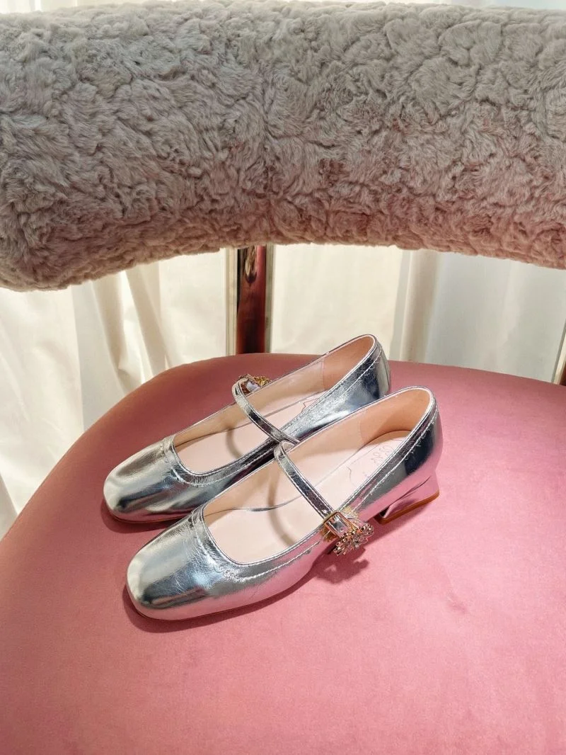 Roger Vivier Shoes WeatherProof 11417