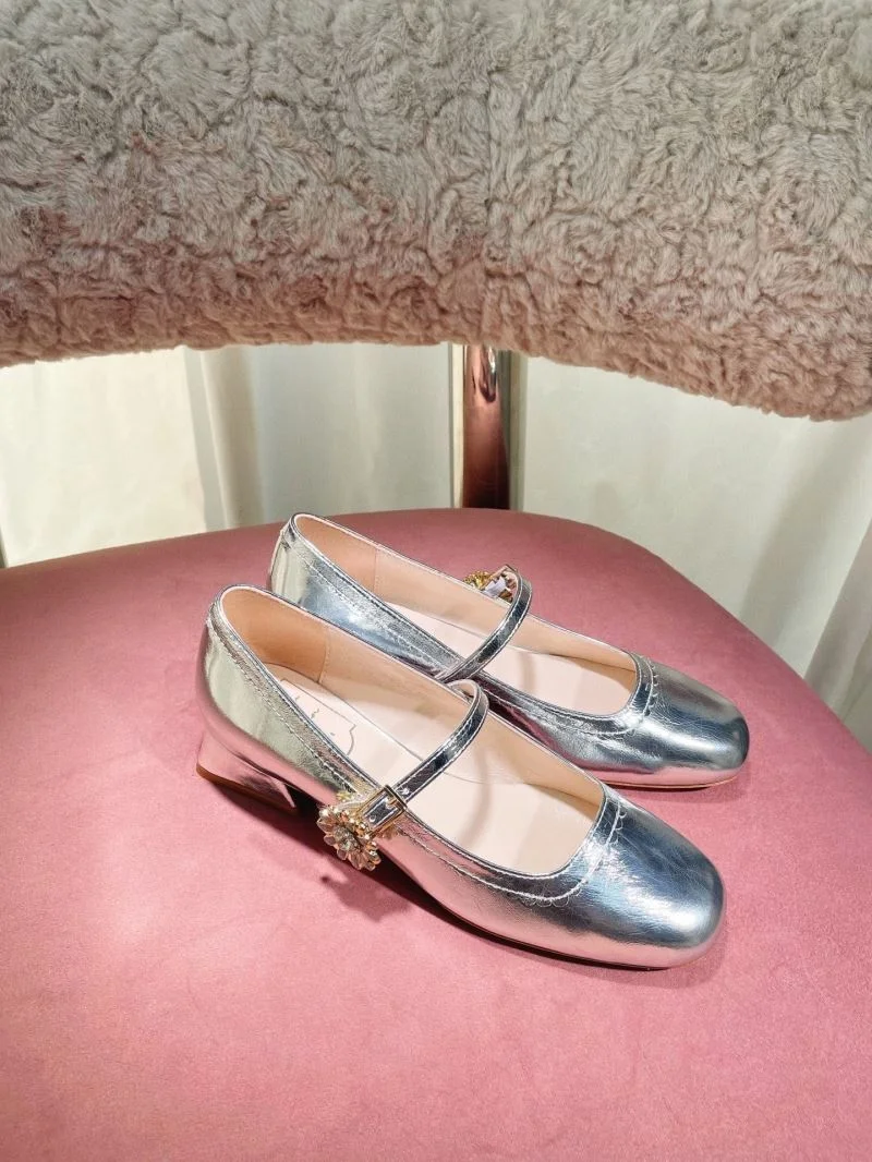 Roger Vivier Shoes WeatherProof 11417