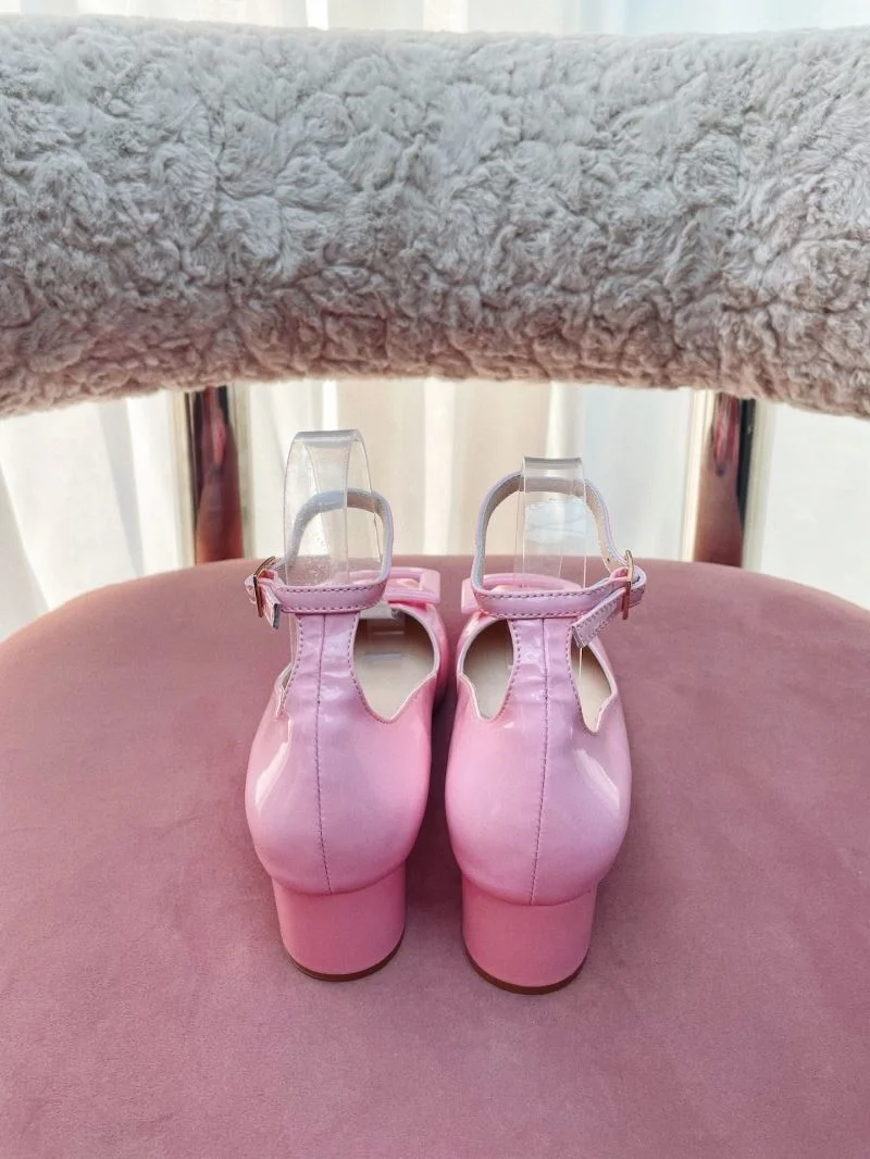 Roger Vivier Shoes Compact 11420