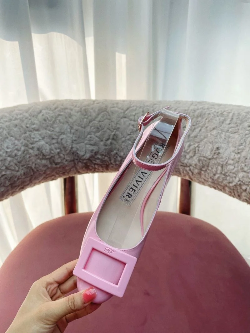 Roger Vivier Shoes Compact 11420