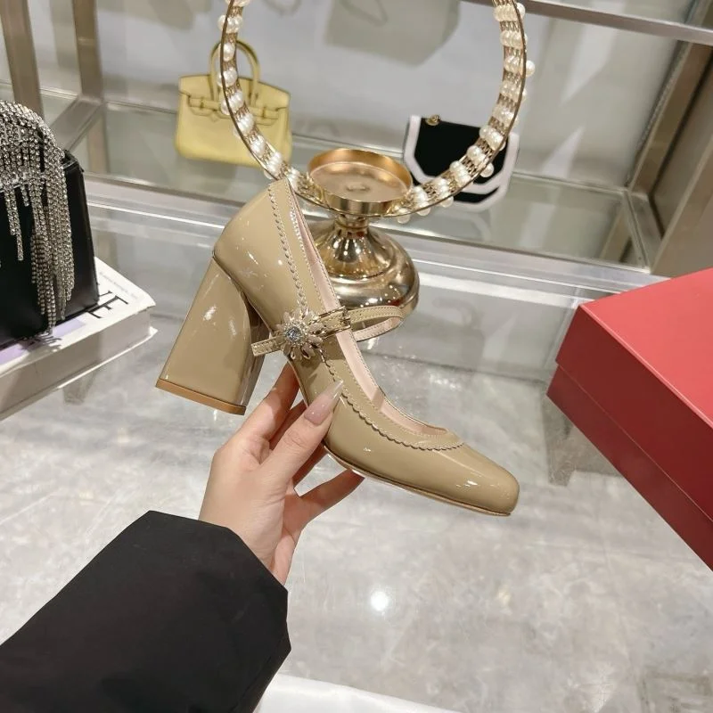 RelaxedFit Roger Vivier Shoes 11436